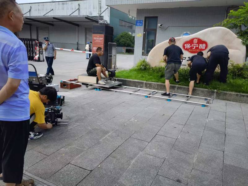 阿勒泰市广告片拍摄公司核心优势：全流程服务，让品牌广告片省心更出彩